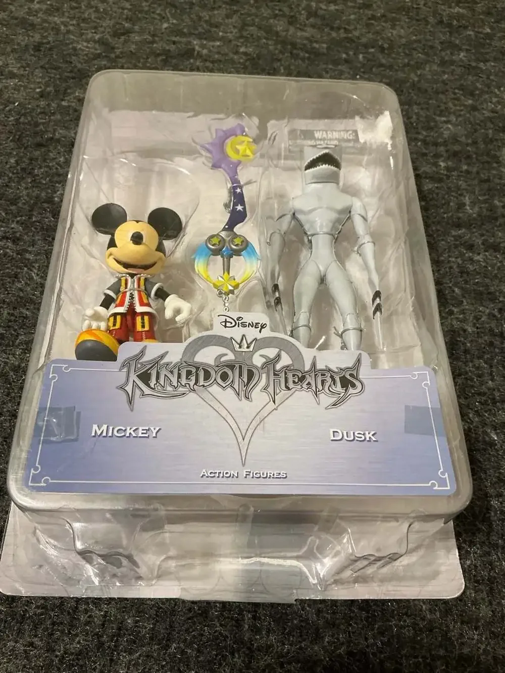 Diamond Select Toys Kingdom Hearts Series 1 Mickey Mouse & Dusk Action Figure